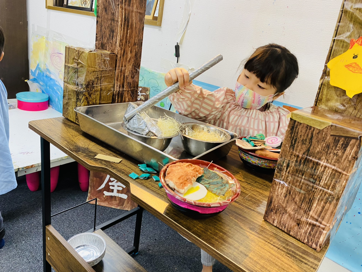 ラーメン屋台の手作りごっこ遊び！親子でつくるラーメン工作